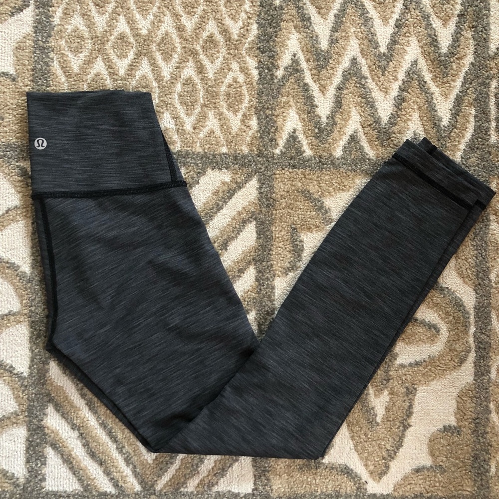 Lululemon Wunder Under high rise leggings